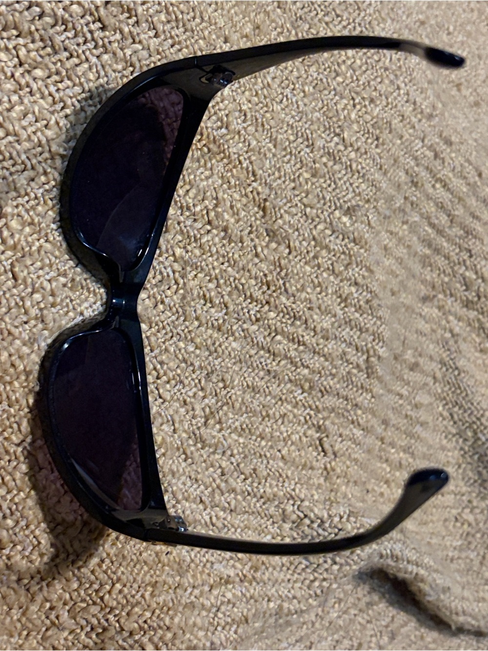 🕶️🖤☀️ CC Sunglasses ☀️🖤🕶️ - Picture 9 of 16